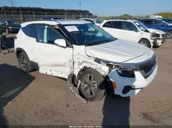 KNDERCAA7N7245090 2022 KIA SELTOS