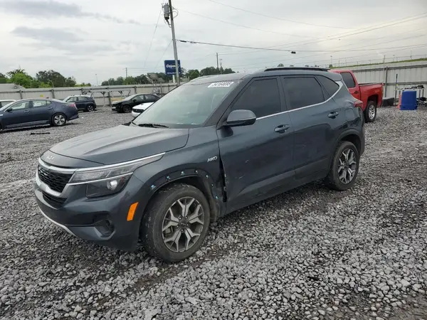 KNDERCAA7N7285380 2022 KIA SELTOS - Image 1