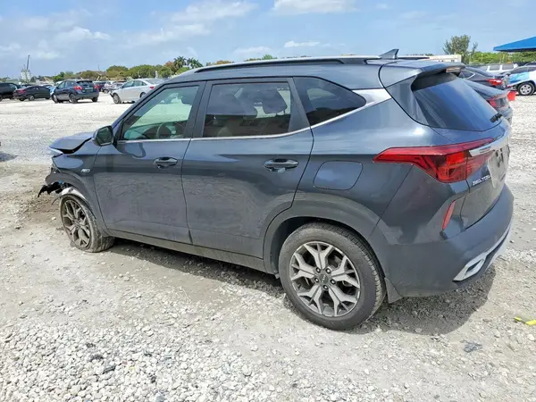 KNDERCAA7N7290191 2022 KIA SELTOS - Image 2