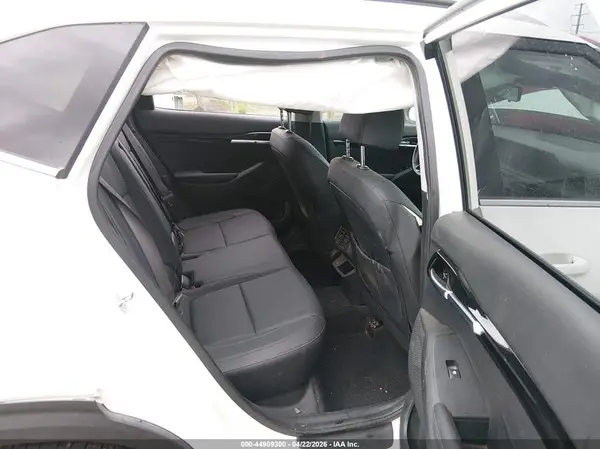 KNDERCAA7R7552975 2024 KIA SELTOS - Image 8