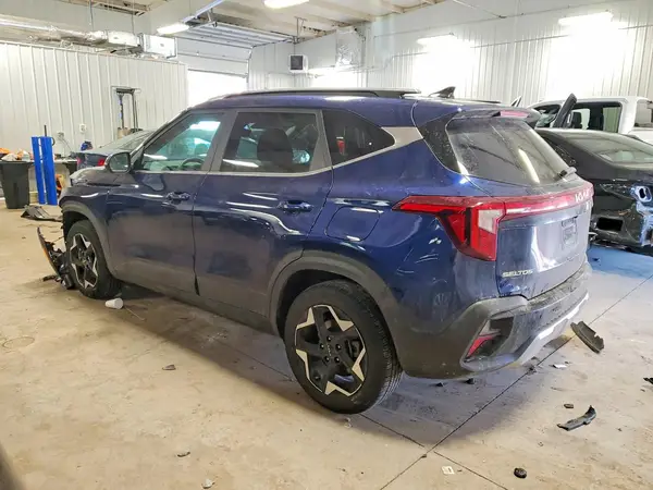 KNDERCAA7R7607893 2024 KIA SELTOS - Image 2