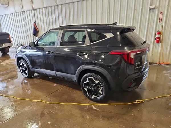 KNDERCAA7R7631837 2024 KIA SELTOS - Image 2