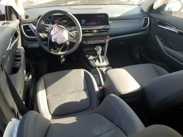 KNDERCAA7R7650839 2024 KIA SELTOS - Image 8