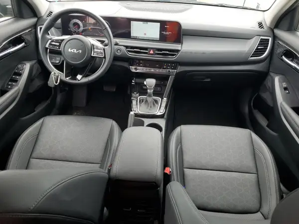 KNDERCAA7S7730485 2025 KIA SELTOS - Image 8