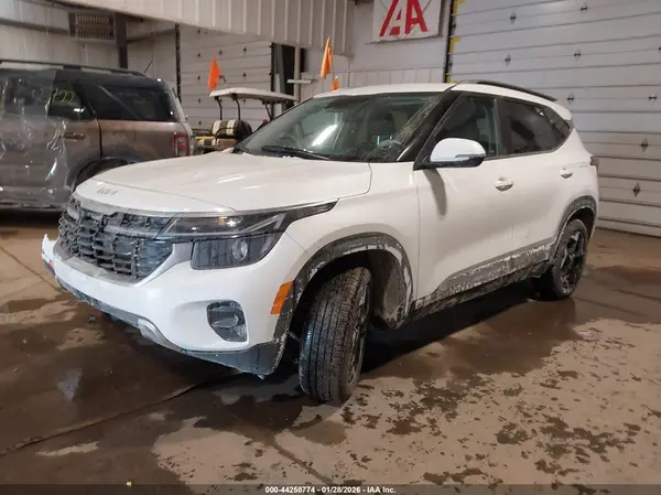 KNDERCAA7T7848411 2026 KIA SELTOS - Image 2