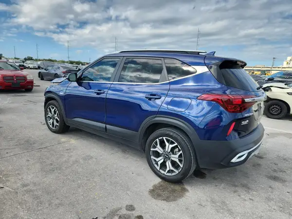 KNDERCAA8M7054969 2021 KIA SELTOS - Image 2