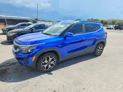 KNDERCAA8M7088328 2021 KIA SELTOS