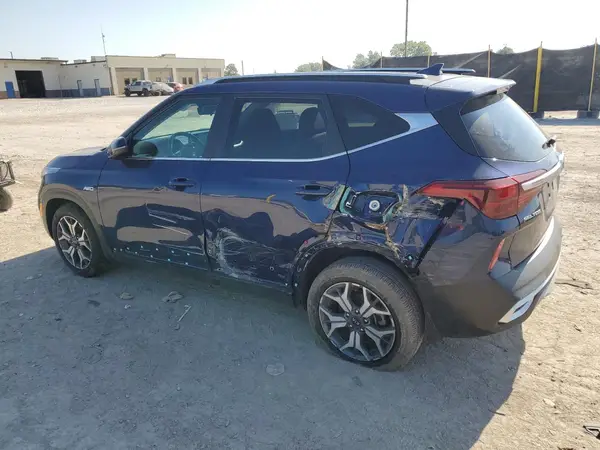 KNDERCAA8M7109288 2021 KIA SELTOS - Image 2