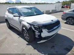 KNDERCAA8M7145224 2021 KIA SELTOS