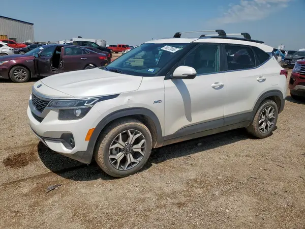 KNDERCAA8M7170060 2021 KIA SELTOS - Image 1