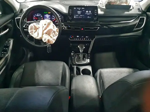 KNDERCAA8M7172097 2021 KIA SELTOS - Image 8