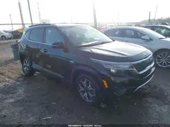 KNDERCAA8M7183472 2021 KIA SELTOS