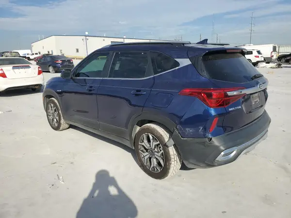 KNDERCAA8M7206250 2021 KIA SELTOS - Image 2