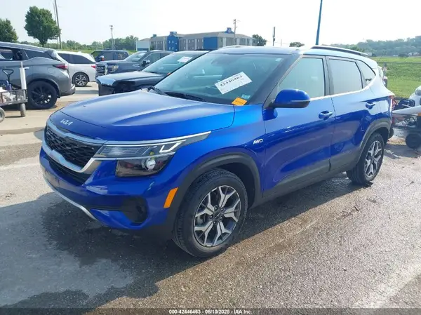 KNDERCAA8N7295996 2022 KIA SELTOS - Image 2