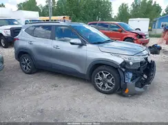 KNDERCAA8P7351745 2023 KIA SELTOS