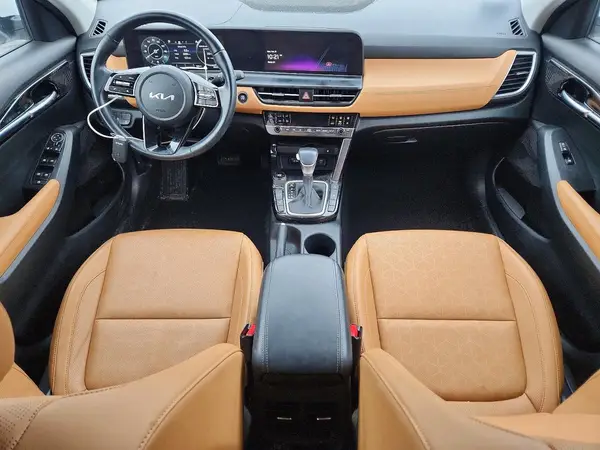 KNDERCAA8R7472228 2024 KIA SELTOS - Image 8