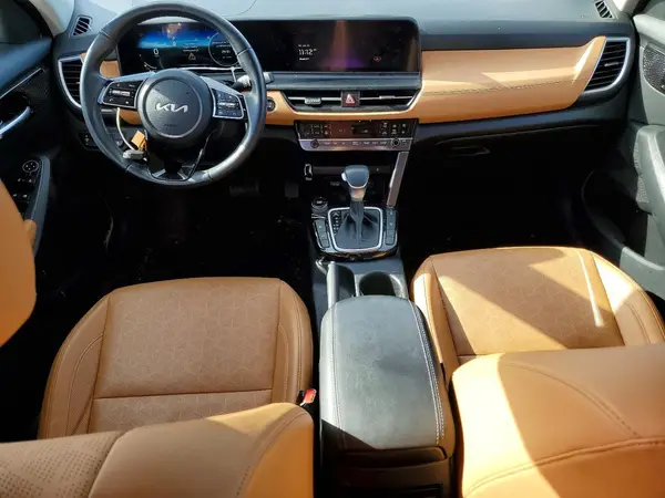 KNDERCAA8R7579392 2024 KIA SELTOS - Image 8