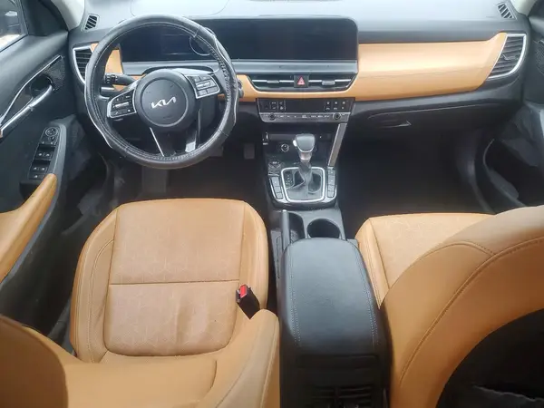 KNDERCAA8R7627537 2024 KIA SELTOS - Image 8