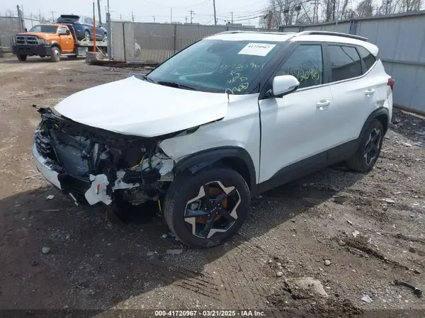 KNDERCAA8R7643849 2024 KIA SELTOS - Image 2