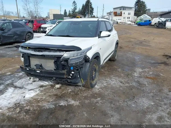 KNDERCAA9M7065060 2021 KIA SELTOS - Image 2