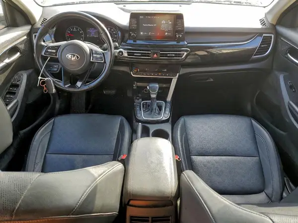 KNDERCAA9M7067214 2021 KIA SELTOS - Image 8