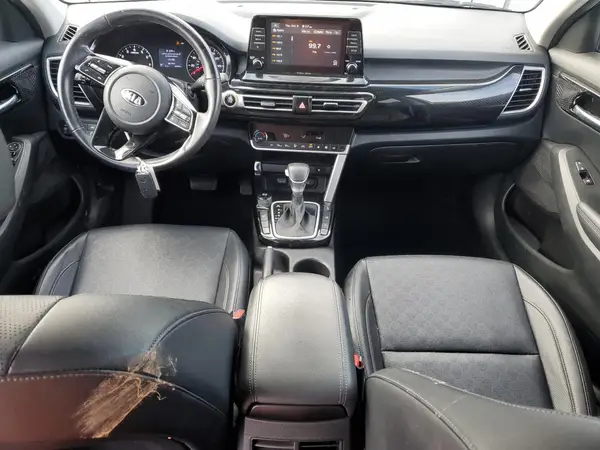 KNDERCAA9M7078553 2021 KIA SELTOS - Image 8