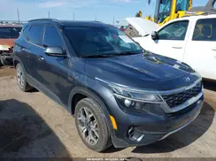 KNDERCAA9M7089049 2021 KIA SELTOS