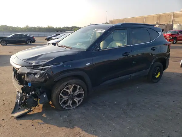KNDERCAA9M7106495 2021 KIA SELTOS - Image 1