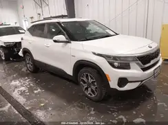 KNDERCAA9M7118064 2021 KIA SELTOS