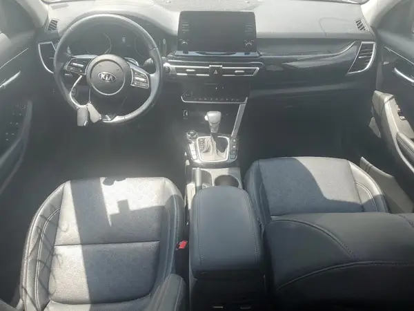 KNDERCAA9M7130571 2021 KIA SELTOS - Image 8