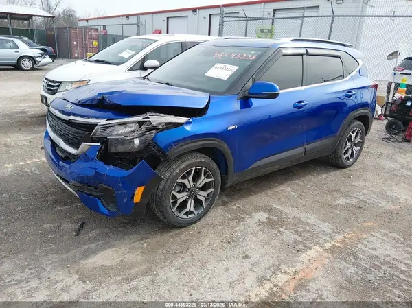 KNDERCAA9M7168401 2021 KIA SELTOS - Image 2