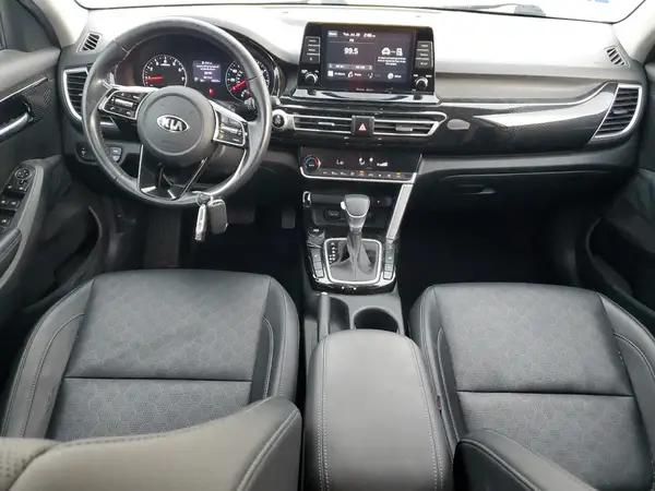 KNDERCAA9M7168964 2021 KIA SELTOS - Image 8