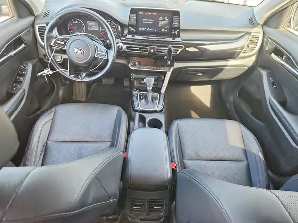 KNDERCAA9M7170293 2021 KIA SELTOS - Image 8