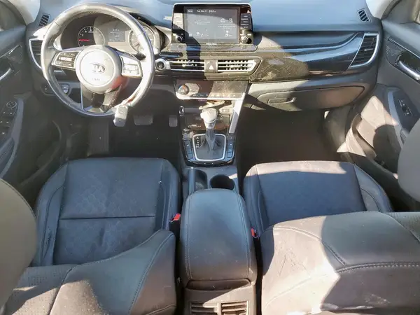 KNDERCAA9M7170634 2021 KIA SELTOS - Image 8