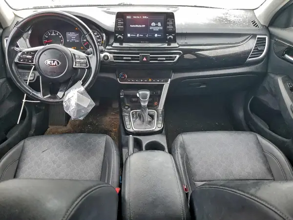 KNDERCAA9M7205950 2021 KIA SELTOS - Image 8