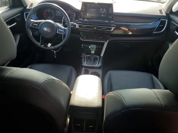 KNDERCAA9M7210341 2021 KIA SELTOS - Image 8