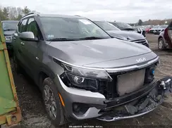 KNDERCAA9N7240070 2022 KIA SELTOS