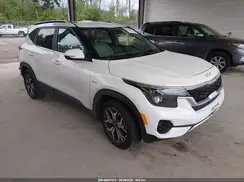 KNDERCAA9N7257287 2022 KIA SELTOS