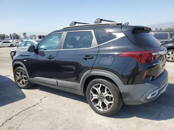 KNDERCAA9N7308660 2022 KIA SELTOS - Image 2