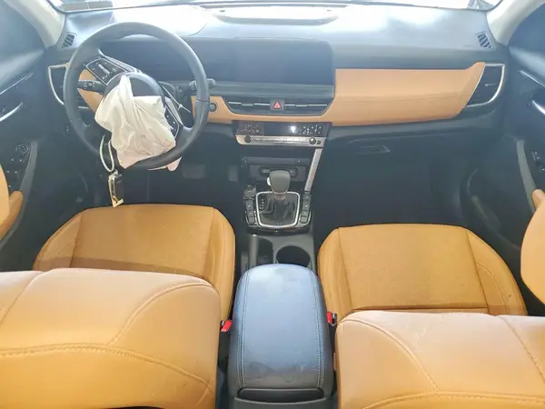 KNDERCAA9R7492648 2024 KIA SELTOS - Image 8