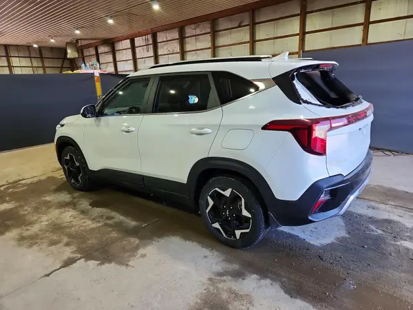 KNDERCAA9R7596539 2024 KIA SELTOS - Image 2