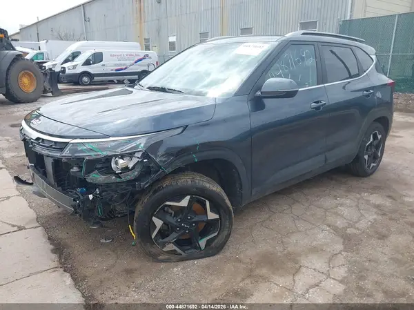 KNDERCAA9R7646016 2024 KIA SELTOS - Image 2
