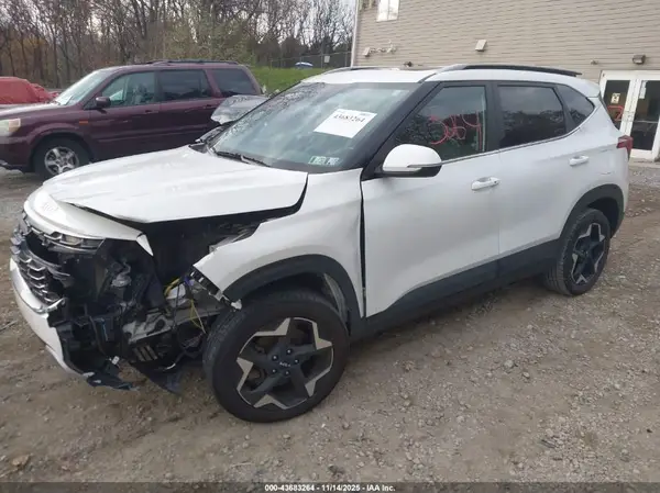 KNDERCAA9R7646260 2024 KIA SELTOS - Image 2