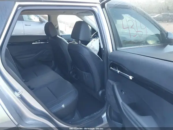 KNDERCAA9R7661681 2024 KIA SELTOS - Image 8