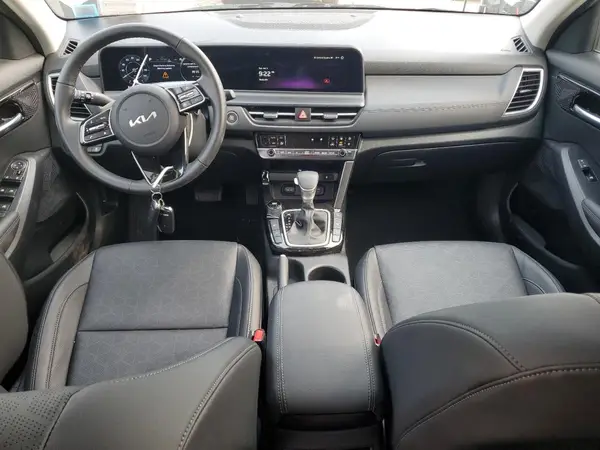 KNDERCAA9S7679930 2025 KIA SELTOS - Image 8