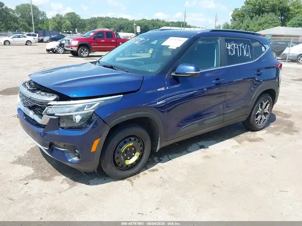 KNDERCAAXM7072289 2021 KIA SELTOS - Image 2