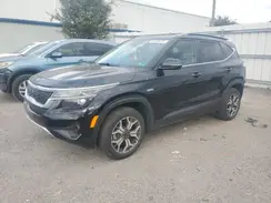 KNDERCAAXM7092557 2021 KIA SELTOS