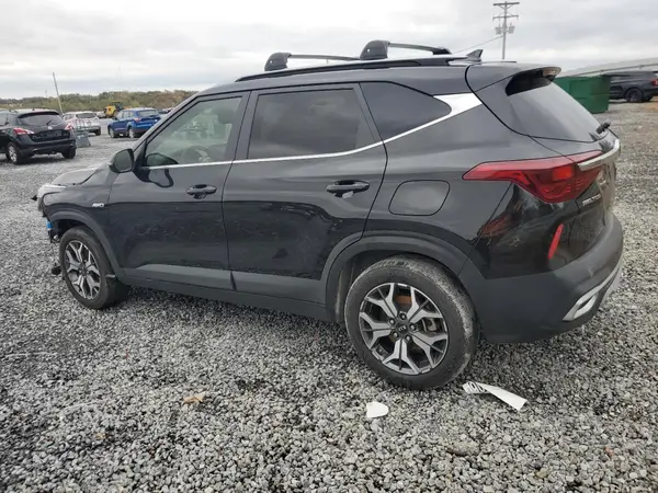 KNDERCAAXM7096950 2021 KIA SELTOS - Image 2