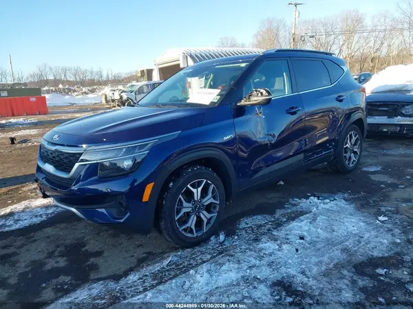 KNDERCAAXM7110023 2021 KIA SELTOS - Image 2