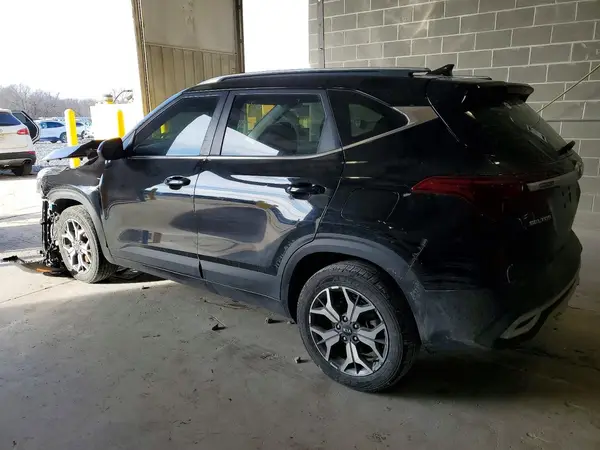 KNDERCAAXM7131146 2021 KIA SELTOS - Image 2